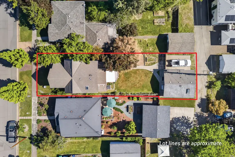 138 Third Street, Ashland, OR 97520 - #3