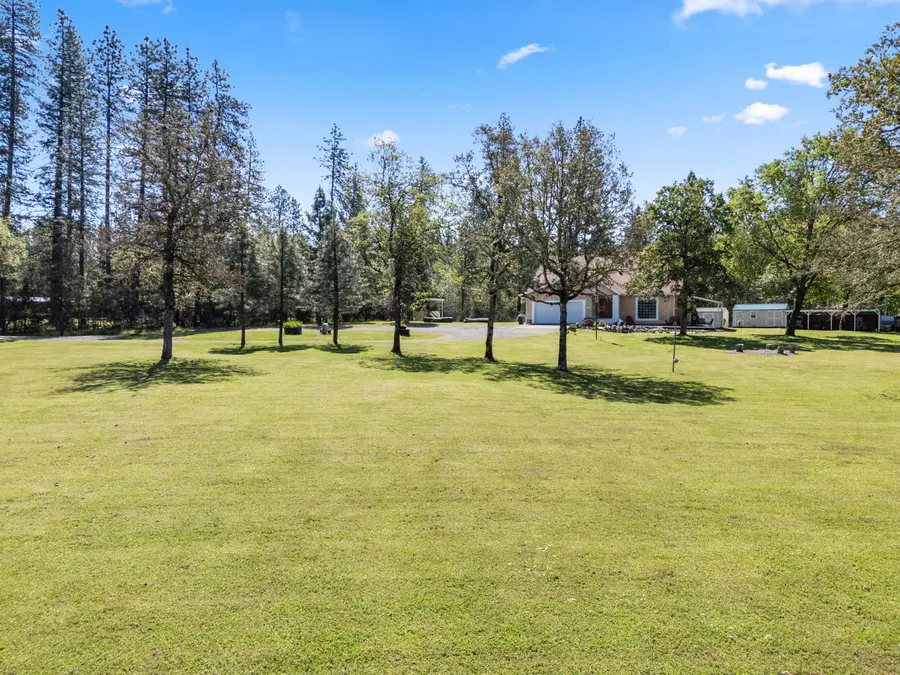2802 Russell Road, Merlin, OR 97532 - #3
