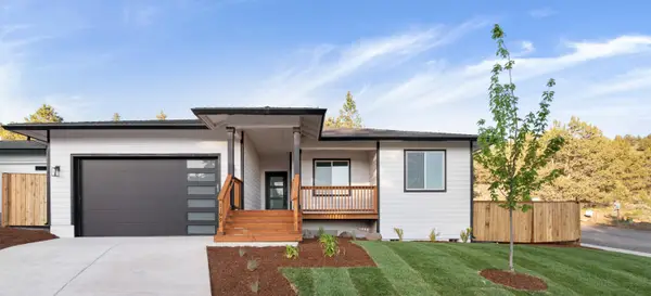 1165 Orange Blossom Drive #131, Klamath Falls, OR 97601