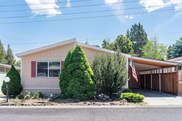 1001 SE 15th Street #UNIT 46, Bend, OR 97702