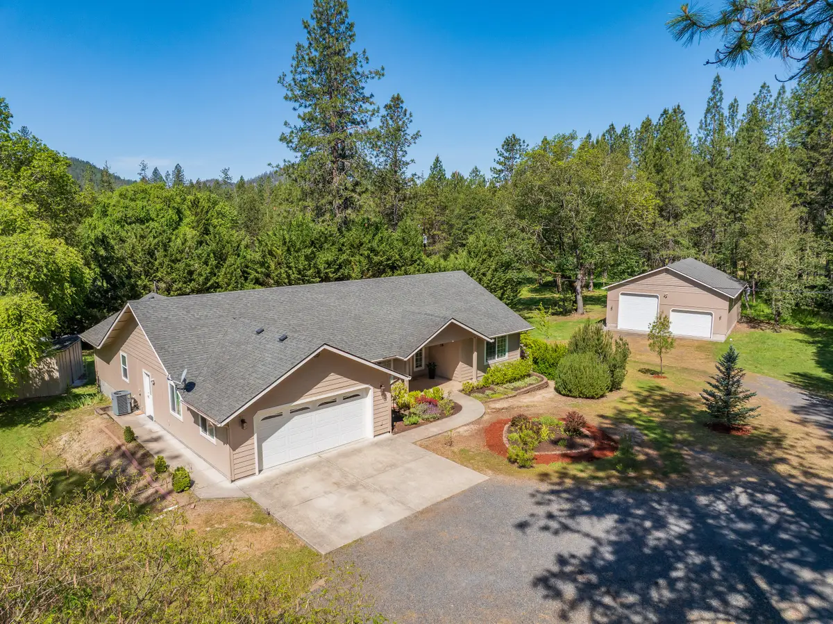 190 Detrick Drive, Grants Pass, OR 97527 - #1
