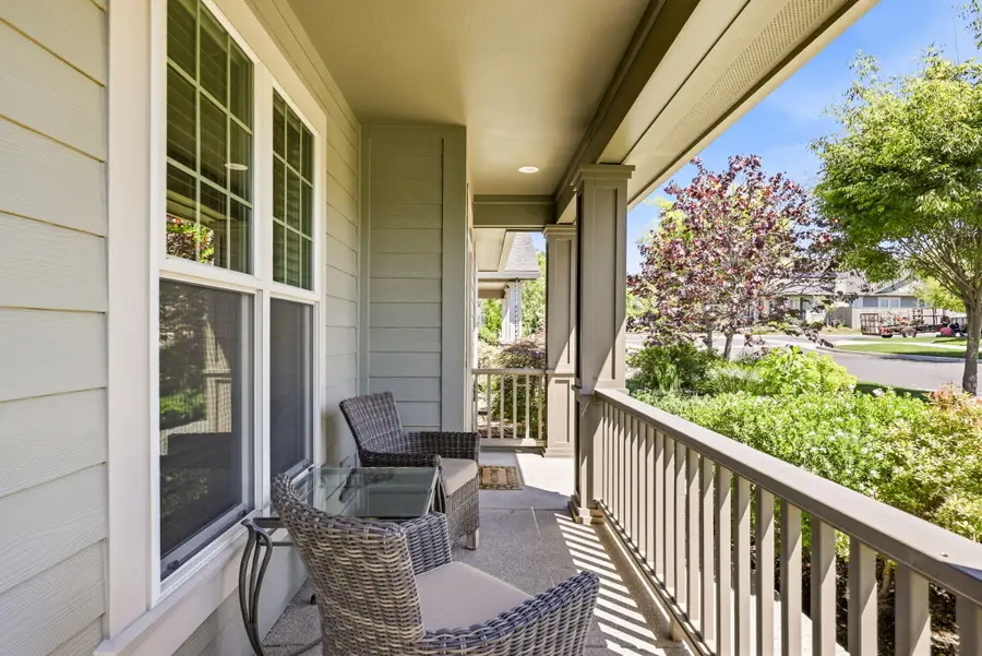 550 Windsong Way, Medford, OR 97504 - #3