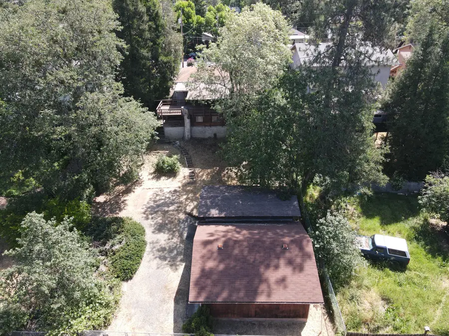 1434 NW Hawthorne Avenue, Grants Pass, OR 97526 - #2