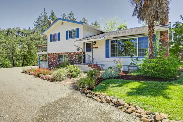 7355 Wagner Creek Road, Talent, OR 97540