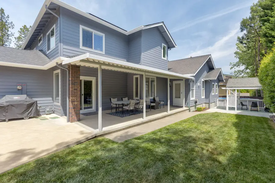 965 NW Valley View Drive, Grants Pass, OR 97526 - #2