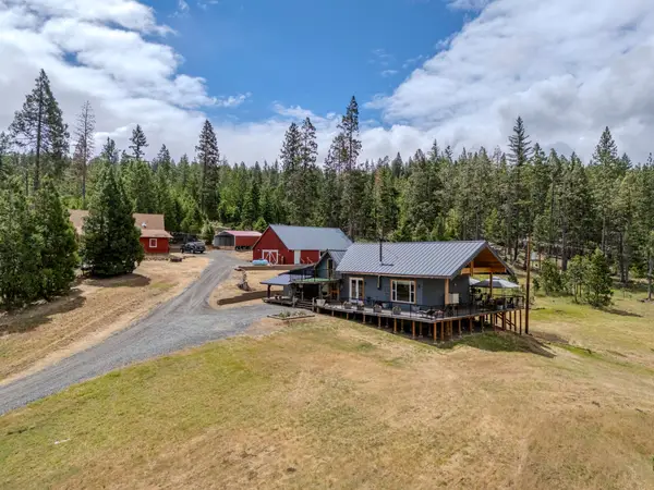 1969 Colestin Road, Ashland, OR 97520