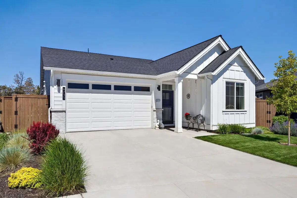 4733 SW Badger Court, Redmond, OR 97756 - #1