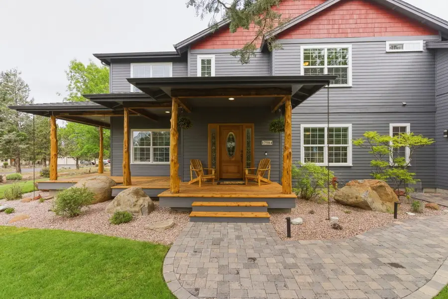 17584 Mountain View Road, Sisters, OR 97759 - #3