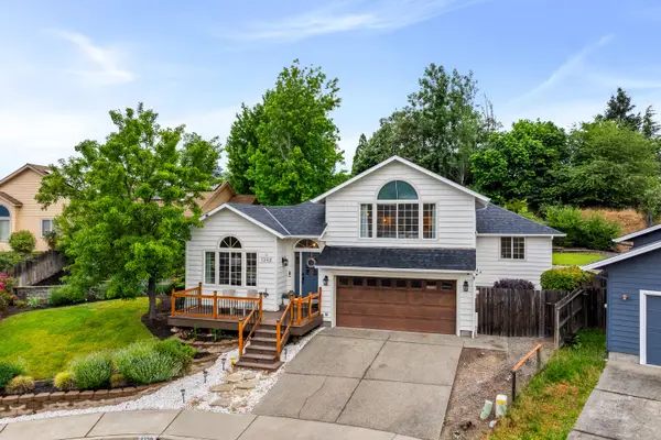 1350 Forestview Drive, Grants Pass, OR 97527
