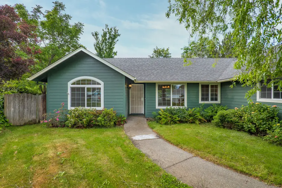 1375 Forestview Drive, Grants Pass, OR 97527 - #3