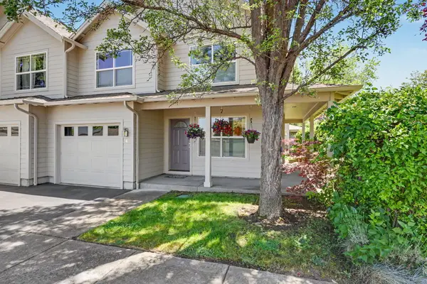 228 Talent Avenue #4, Talent, OR 97540