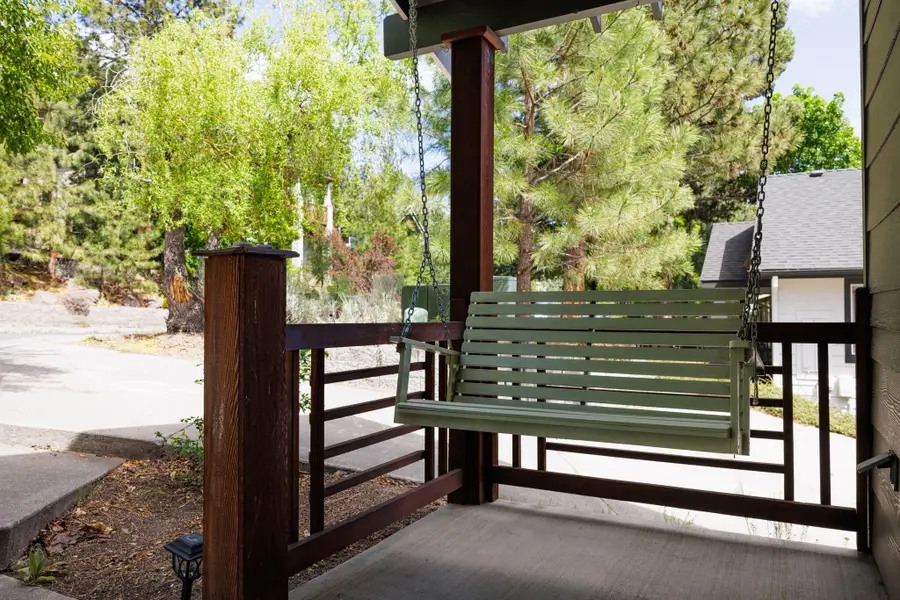 2533 NW Monterey Pines Drive, Bend, OR 97703 - #3