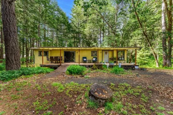 350 Bonnie Lane, Grants Pass, OR 97527