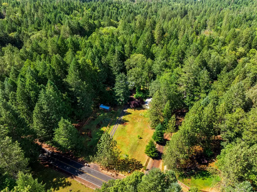 350 Bonnie Lane, Grants Pass, OR 97527 - #2