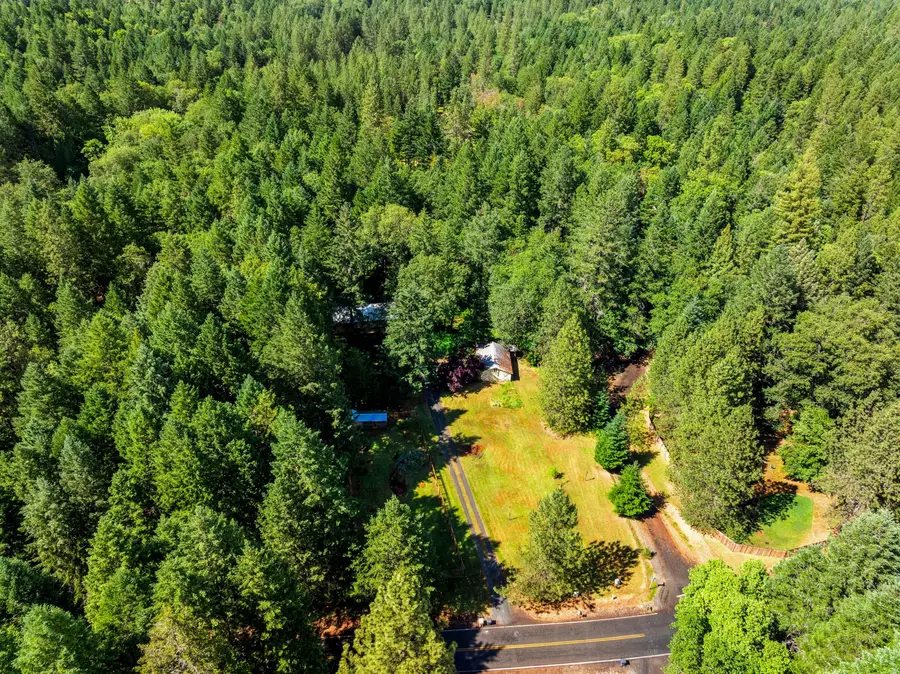 350 Bonnie Lane, Grants Pass, OR 97527 - #3