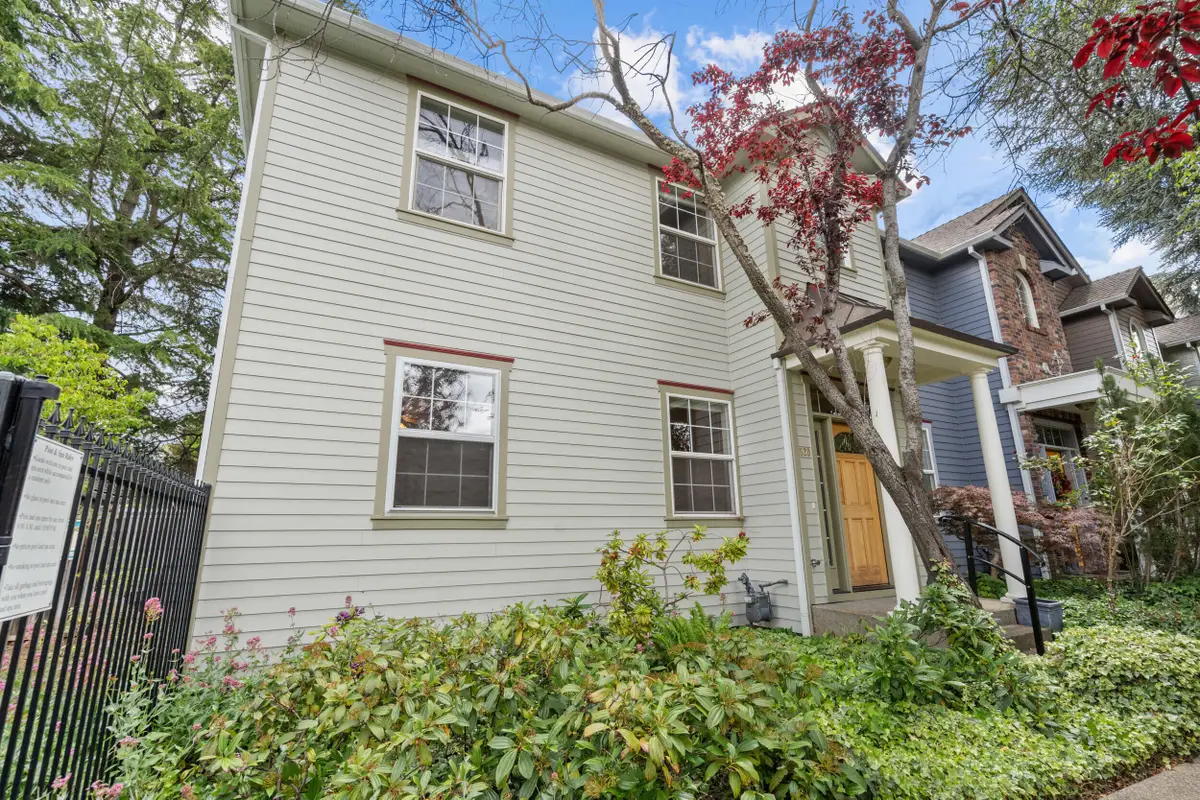 820 Park Street, Ashland, OR 97520 - #1