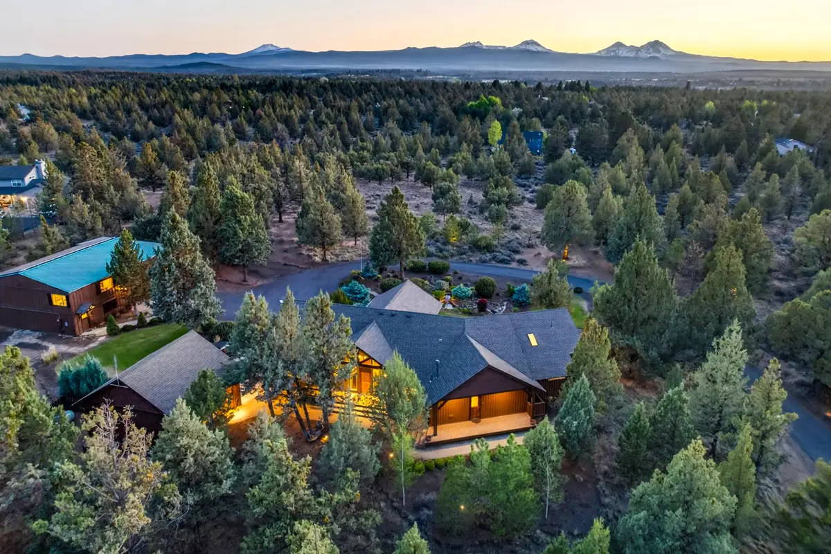 64145 Hunnell Road, Bend, OR 97703 - #1