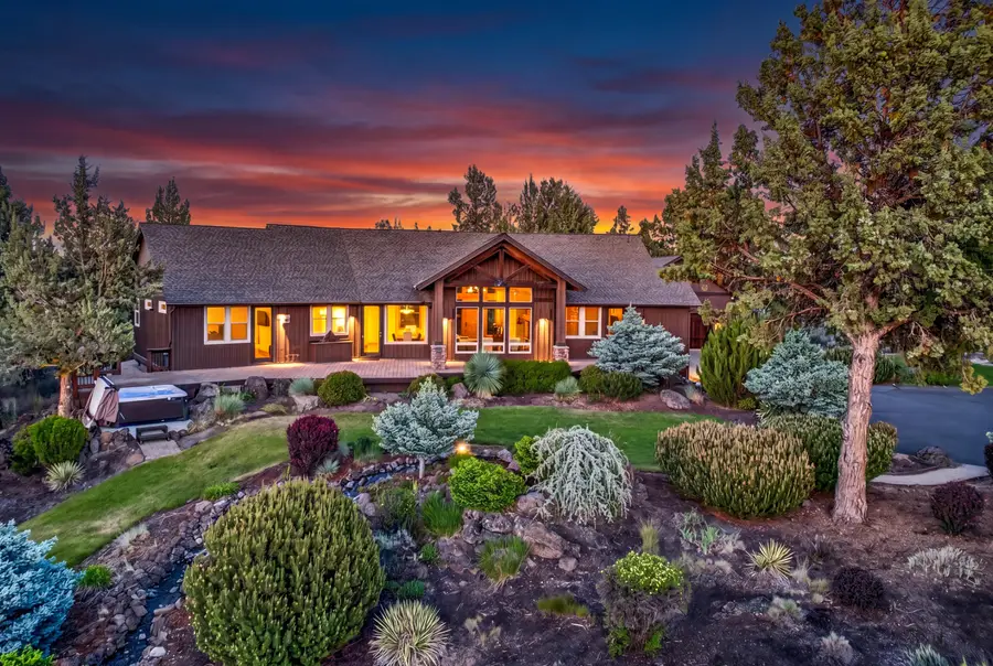 64145 Hunnell Road, Bend, OR 97703 - #2