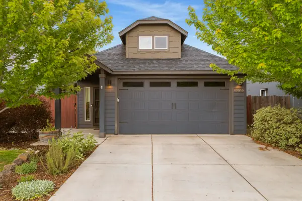 62856 NE Nolan Street, Bend, OR 97701