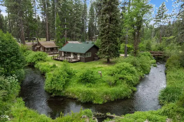 13375 SW Forest Service Road #10, U3, Camp Sherman, OR 97730