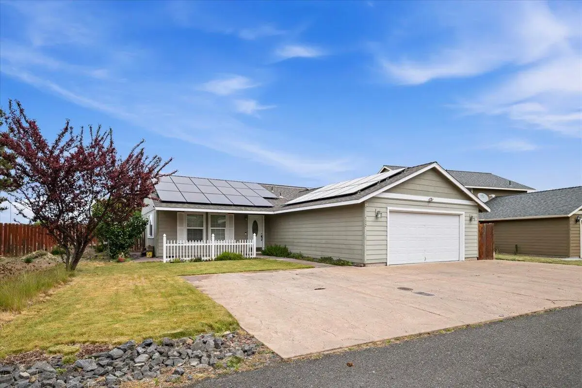 512 SE Ponderosa Drive, Madras, OR 97741 - #1