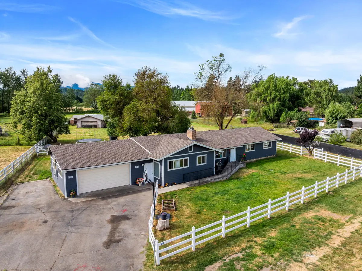 4675 Leonard Road, Grants Pass, OR 97527 - #1