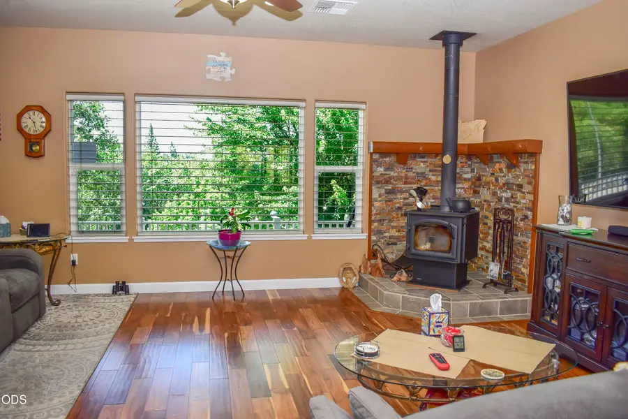799 Three Pines Road, Grants Pass, OR 97526 - #3