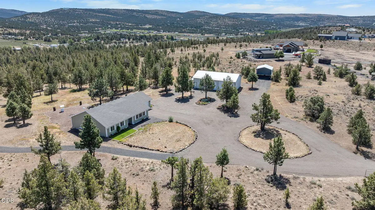 11518 SE View Top Lane, Prineville, OR 97754 - #1