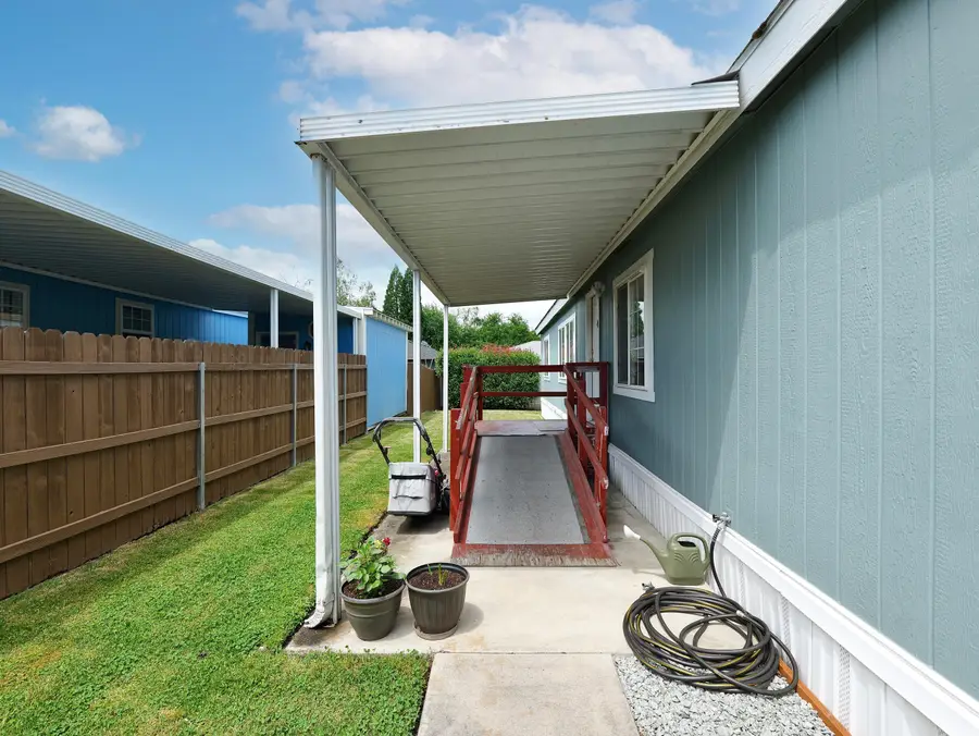 1570 S Peach Street # 13, Medford, OR 97501 - #2