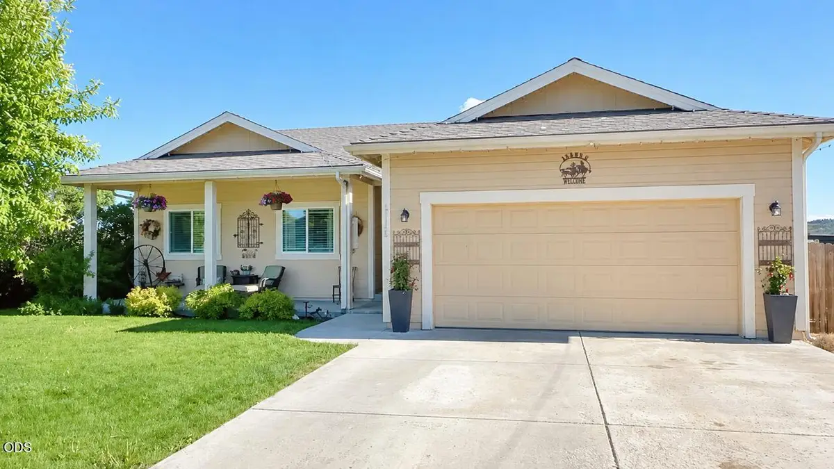 31830 Union Street, Bonanza, OR 97623 - #1