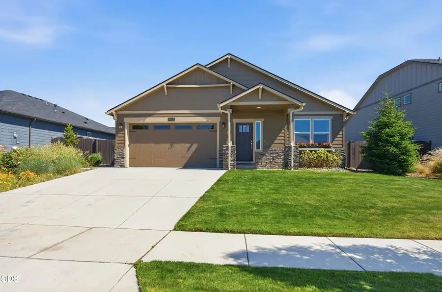 4452 SW Salmon Place, Redmond, OR 97756 - #2
