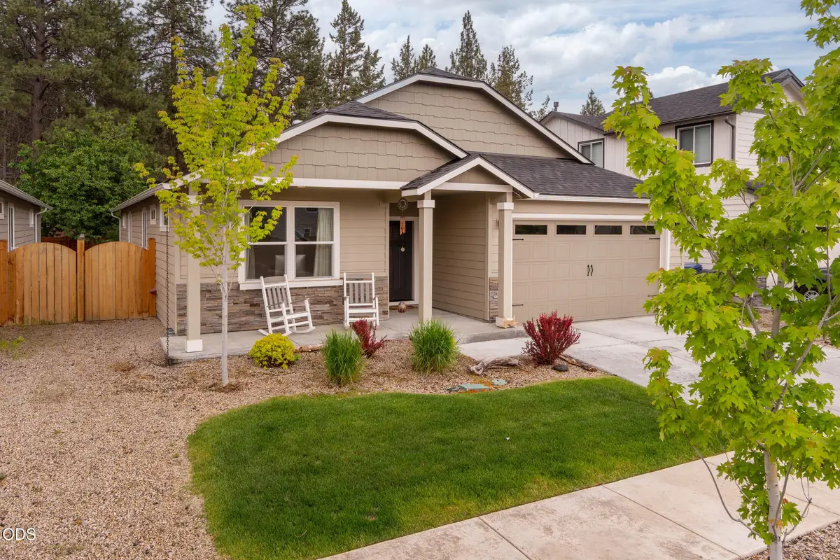 20417 SE Senden Lane, Bend, OR 97702 - #1