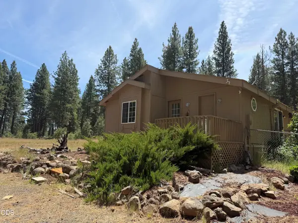 4000 Round Lake Road #SPC 4, Klamath Falls, OR 97601