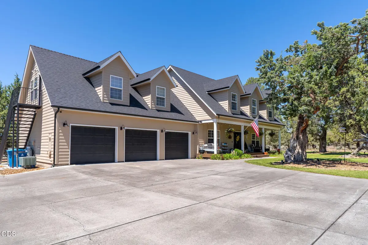 1433 NW 77th, Redmond, OR 97756 - #1