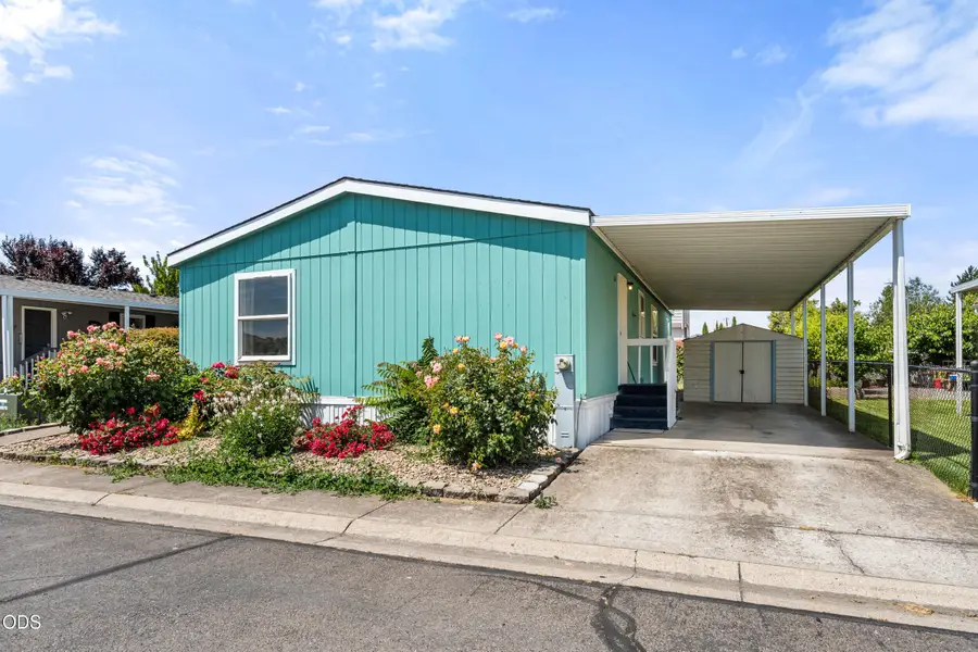 1570 S Peach Street #SPC 23, Medford, OR 97501 - #3