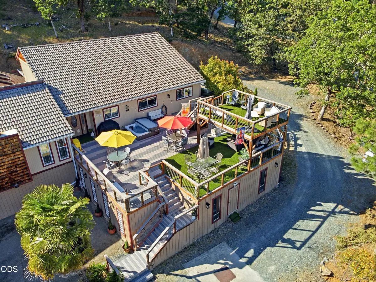 900 Rancho Vista Drive, Grants Pass, OR 97526 - #1