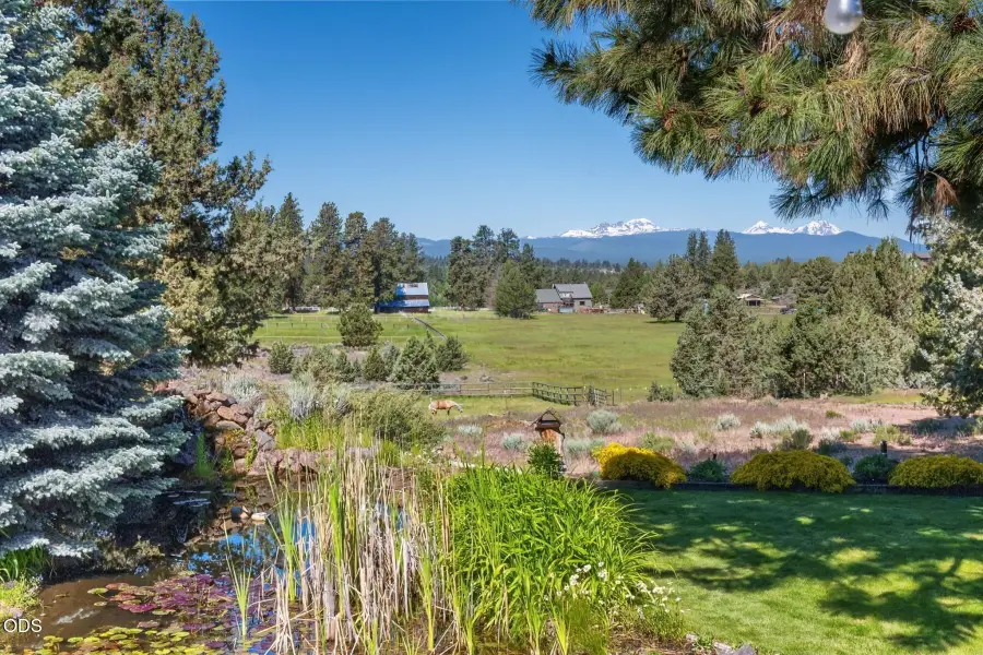 60376 Arnold Market, Bend, OR 97702 - #2