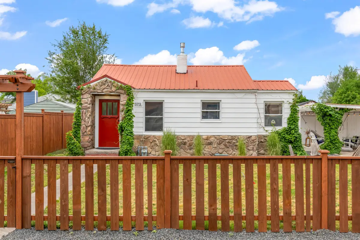 373 SE Fairview Street, Prineville, OR 97754 - #1