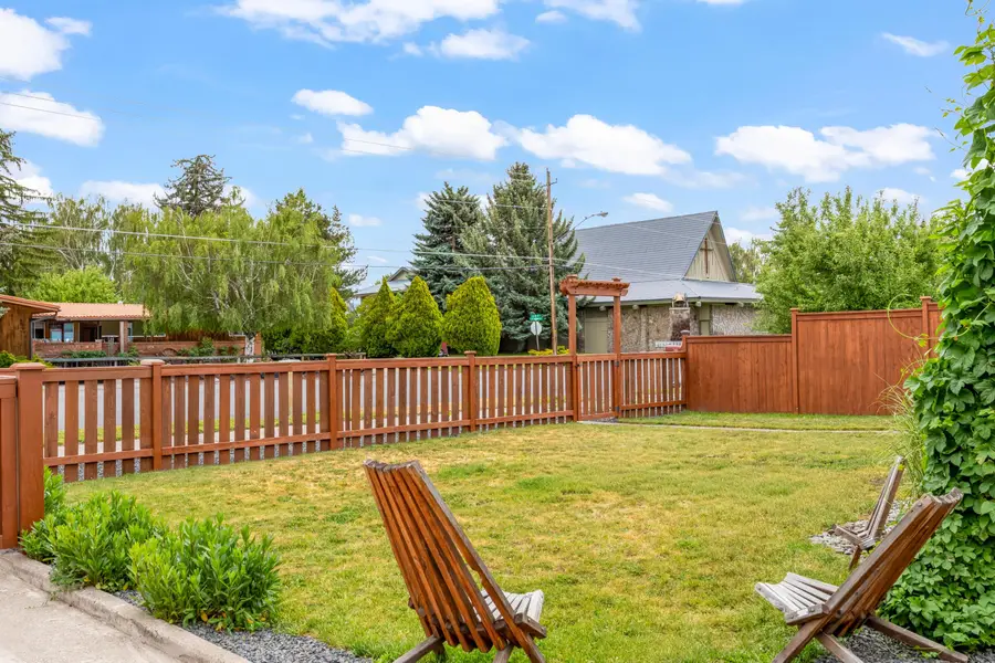 373 SE Fairview Street, Prineville, OR 97754 - #3