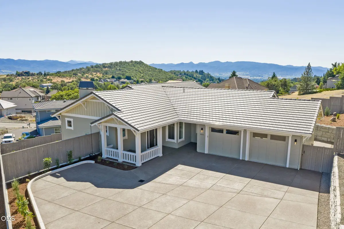 5615 Autumn Park Drive, Medford, OR 97504 - #1