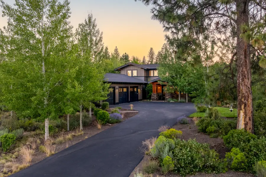 61341 Bonneville Loop, Bend, OR 97702 - #3