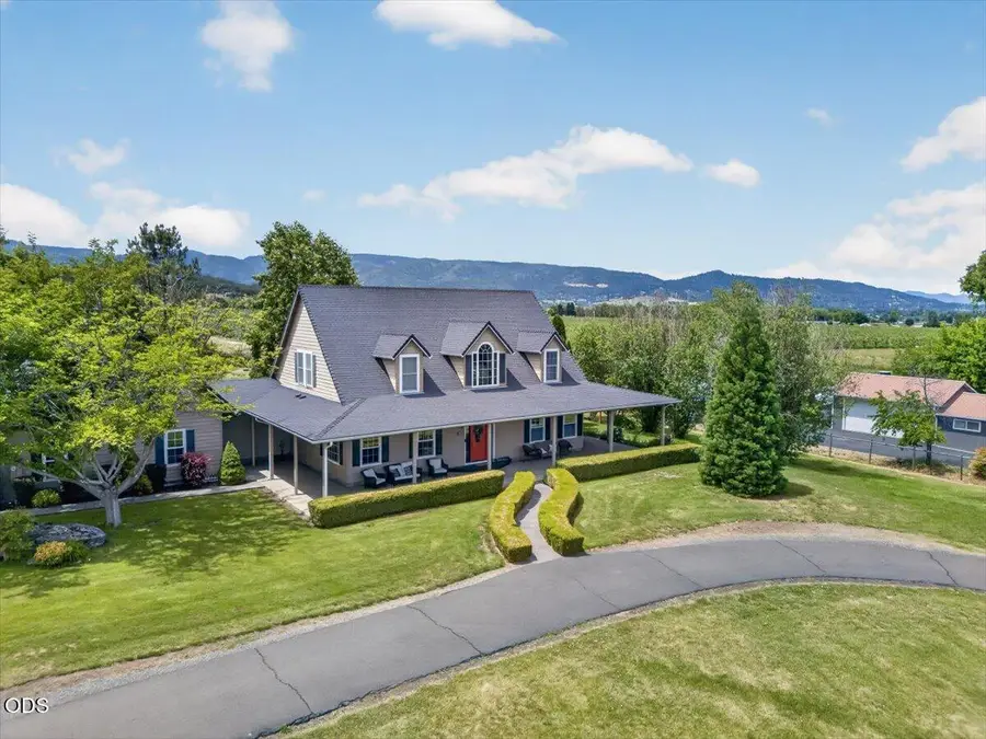1760 Minear Road, Medford, OR 97501 - #2