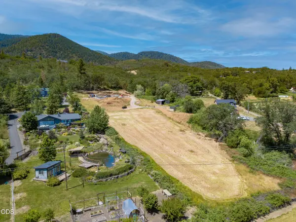 Address Withheld By Seller, Ashland, OR 97520