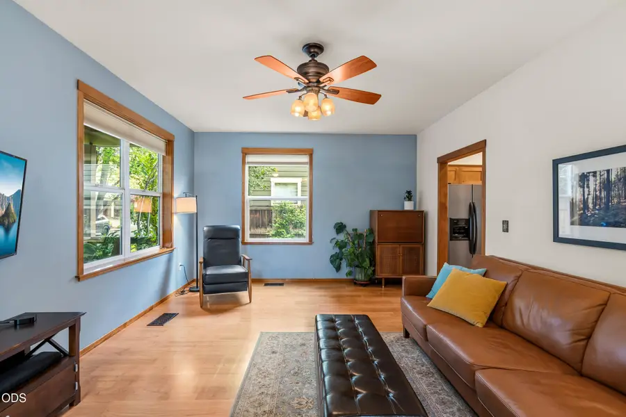 149 Graham Way, Talent, OR 97540 - #3