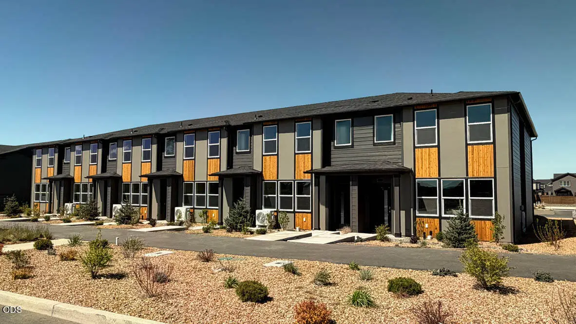 21323 SE Wilderness Way, Bend, OR 97702 - #1