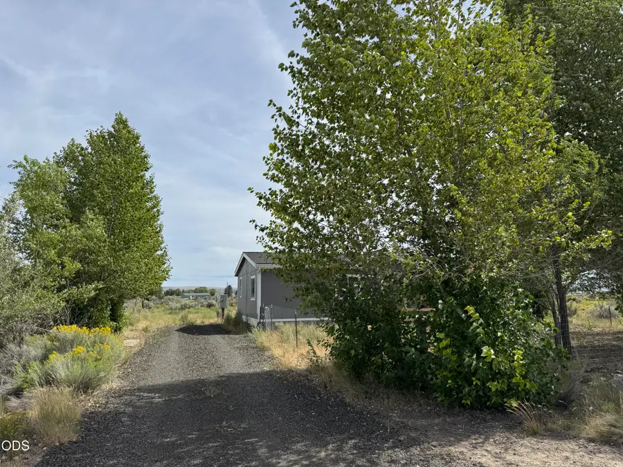 58282 Maple Circle Circle N, Christmas Valley, OR 97641 - #2
