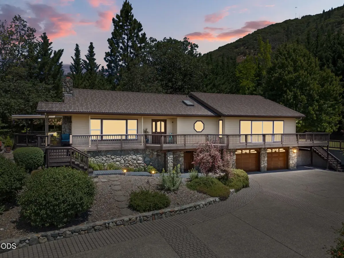 1438 NE Sherman Lane, Grants Pass, OR 97526 - #1