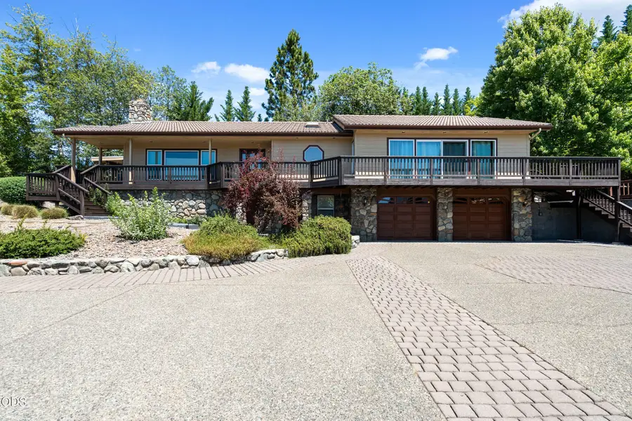 1438 NE Sherman Lane, Grants Pass, OR 97526 - #3