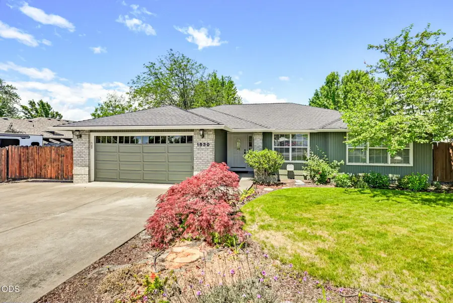 1830 Canyon Avenue, Medford, OR 97504 - #2