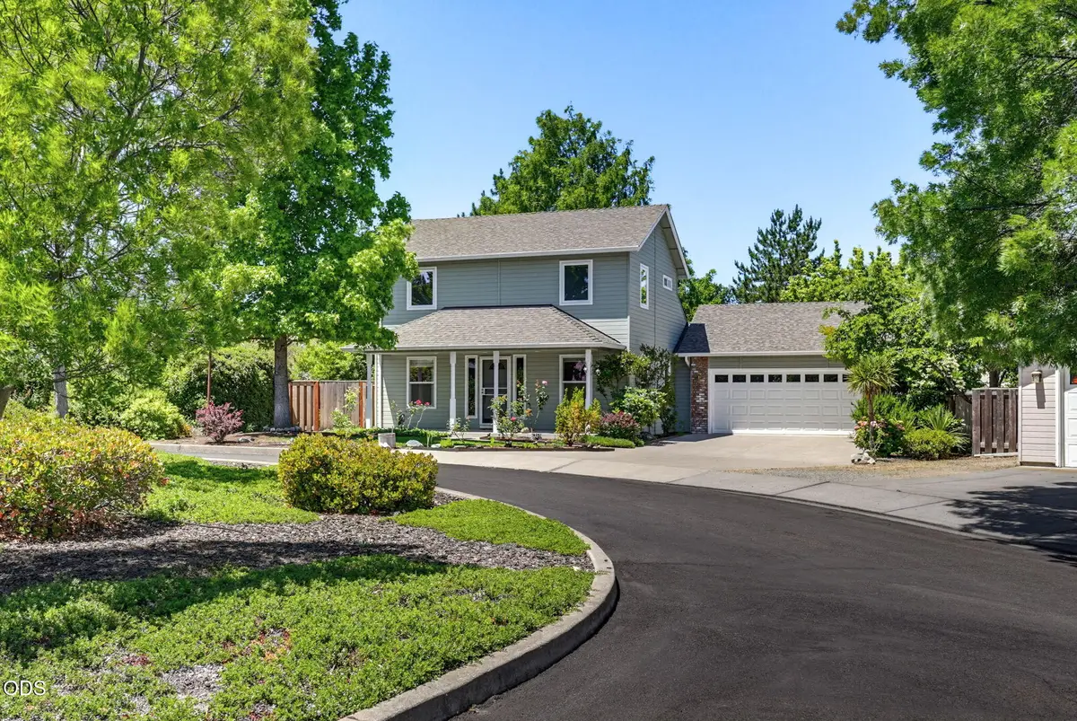 772 St Andrews Circle, Ashland, OR 97520 - #1